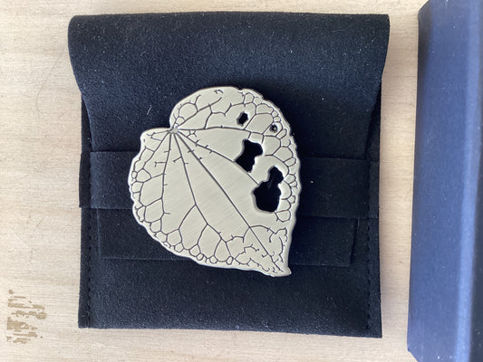 Kawakawa brooch - Manawa Creative