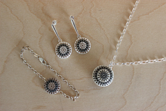 Connective Kina jewellery set