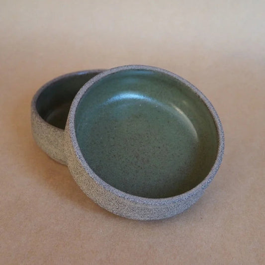 Thea salt dish