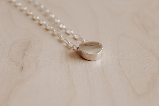 Honour Pendant - Circle