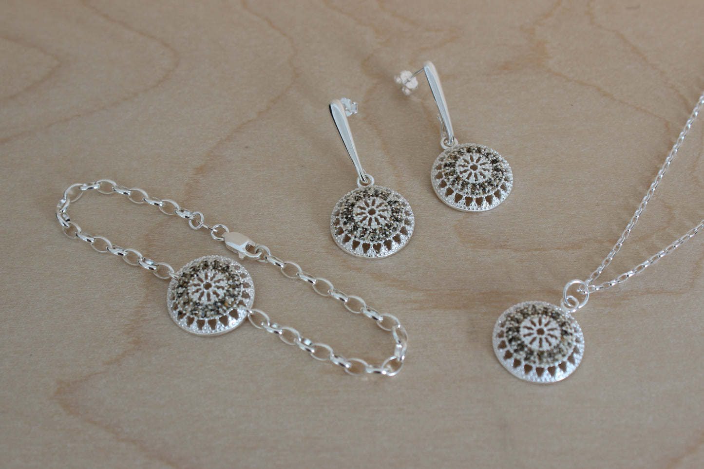 Connective Kina jewellery set